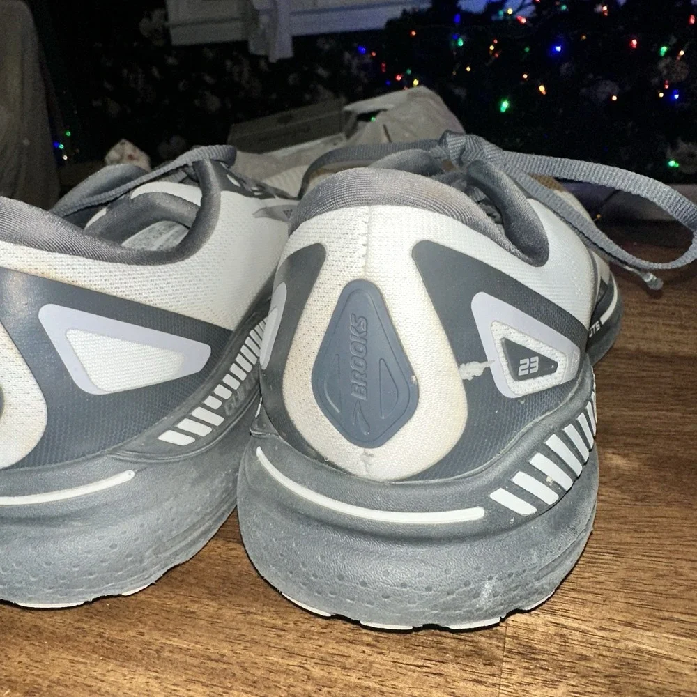 Brooks Adrenaline GTS 23 Mens Shoes 12.5‎ Running Athletic Oyster Ebony Sneakers